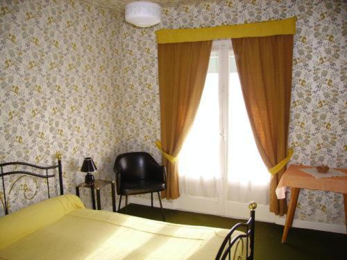 Hotel Restaurant Du Tourisme Latronquière Vybavení fotografie